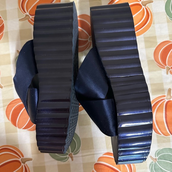 Tory Burch Platform Sandals Size 8 - Picture 6 of 7